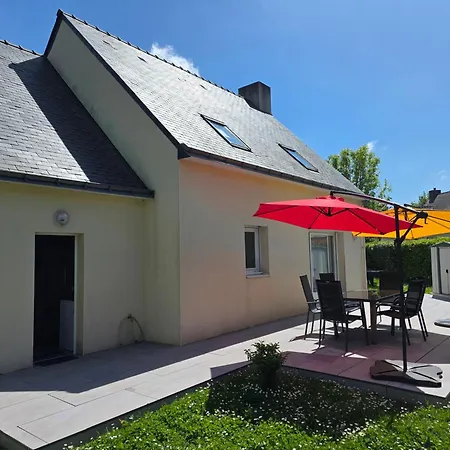 Maison De Famille Situee A Saint-molf. Ferienhaus