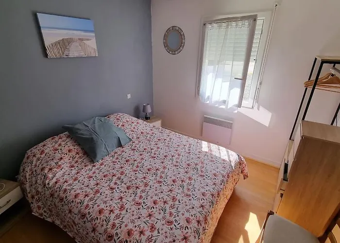 Maison De Famille Situee A Saint-molf. بيت للعطل Saint-Molf