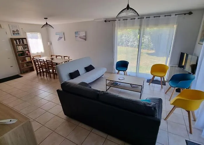 بيت للعطل Maison De Famille Situee A Saint-molf. *